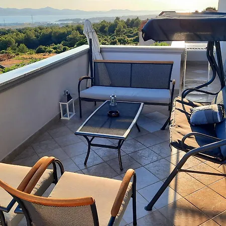 N&b Apartment Zadar