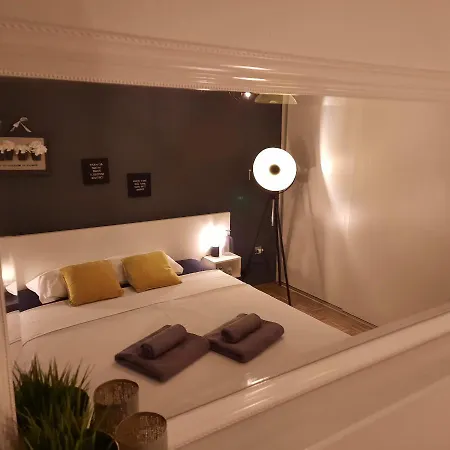Apartment N&b