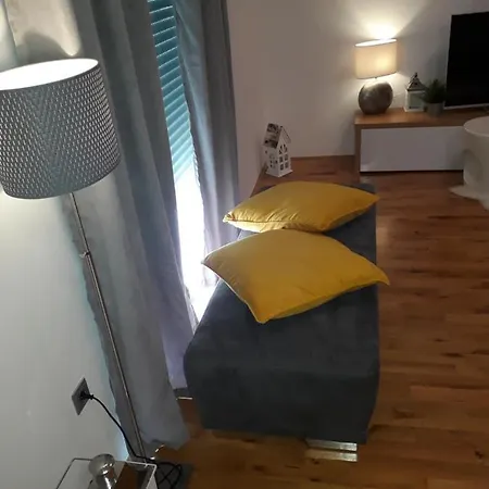 N&b Apartment *