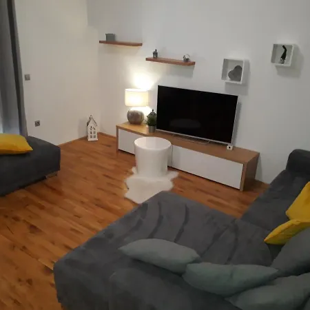 N&b Apartment *